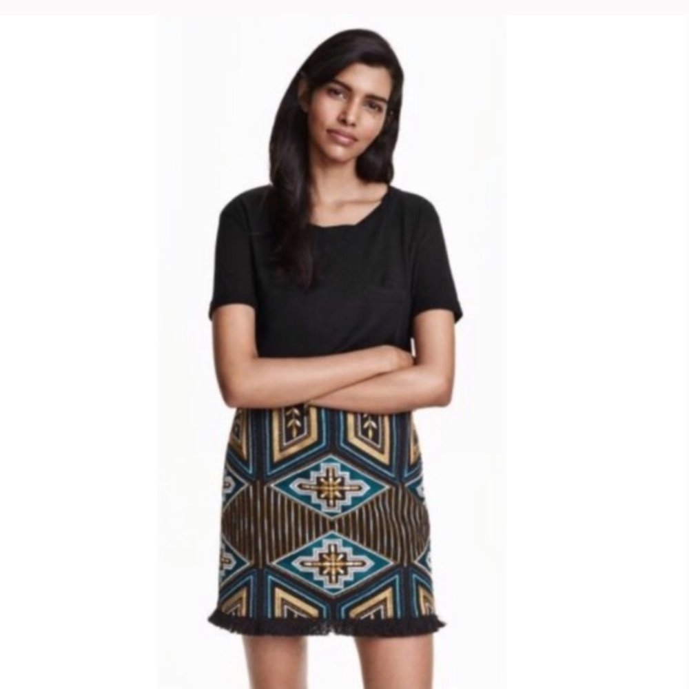 H&M Embroidered Beaded Fringe Black Mini Skirt Sz US 6